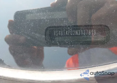 2022 Subaru Outback Touring z USA, uszkodzony, nr VIN 4S4BTAPC2N3137819